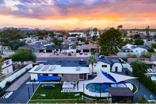 Sunburst Estate - Pool - Hot Tub - Tons of Games! - 9