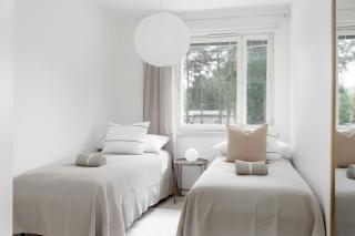 Central and Spacious Apartment for 7 - 8