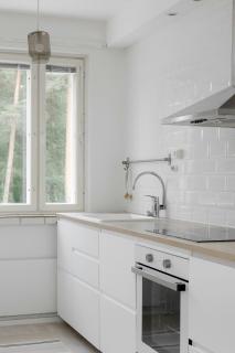 Central and Spacious Apartment for 7 - 2