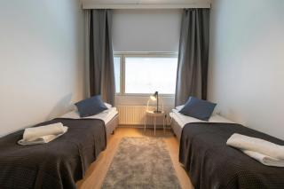 Spacious Apartment for 6 with Sauna in Vuosaari - 2