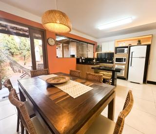 Triplex 3 Suites com Jacuzzi em Canto Grande - 2