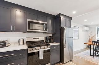 Village Green 9F - 5