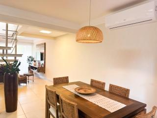 Triplex 3 Suites com Jacuzzi em Canto Grande - 3