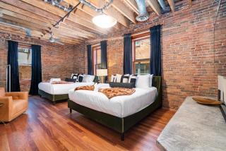 Backstage Jam - 2 Units - Walk to Broadway - 7