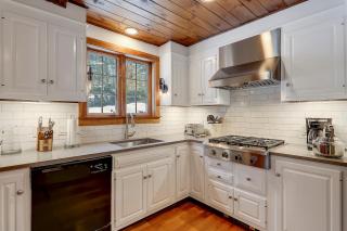 Two Chimneys: 5 br, a/c, fireplace, deck & hot tub, firepit, garage! - 3