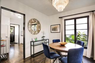 West Beach Villa 3 - 4