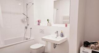 Luxurious 2 Room Apartment - 1