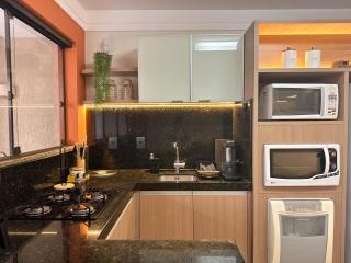 Triplex 3 Suites com Jacuzzi em Canto Grande - 4