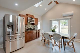 Great for Gatherings! Charming Woodbridge Duplex - 9