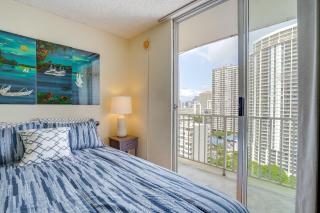 17th-Floor Waikiki Studio Near Kahanamoku Beach - Honolulu - 4