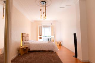 Iconic 2 Bedroom Apartment - 0