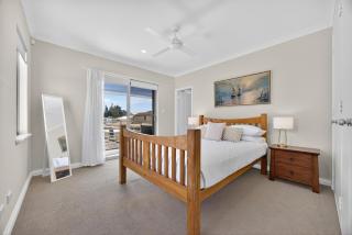 3-Bedroom Escape with Outdoor Living Area - 8