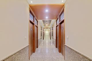 Hotel O Royal Guest House - 2