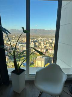 Regina's Sky View 32nd floor Apt - 9