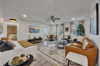 "peachtree Perch" Dtown Condo W Balcony, Sleeps 4 - 6