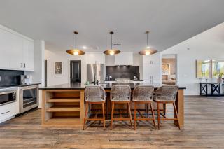 Top Floor Penthouse Lofts - 5