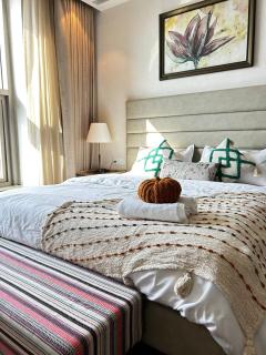 Luxury Stay in Gurgaon - Book Half Day or Night also - 0