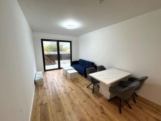 Luxury 2BR Penthouse #2! Big Terrace! Garage! - 0