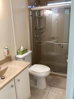 Lake Paradise Cottage - 5