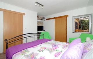 1 Bedroom Cozy Apartment In Dubrovnik - 3