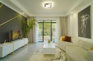 Luxe Escape City Oasis Gardens - 4