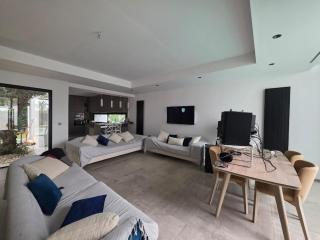 Beautiful Villa Pool & Garden - 0