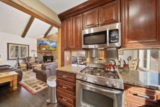 Four Diamond Escape - 2