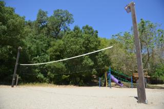 Morgan Hill Camping Resort Cottage 3 - 5