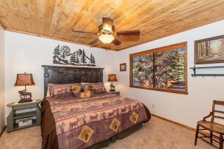 008 - Bear Haven - Alice Lodging - 7