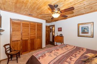 008 - Bear Haven - Alice Lodging - 5