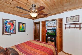 008 - Bear Haven - Alice Lodging - 3