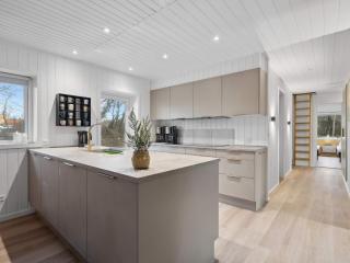 Seaside Retreat with Pool - By Traum Ferienwohnungen - 1