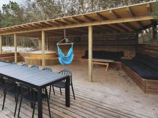 Seaside Retreat with Pool - By Traum Ferienwohnungen - 8