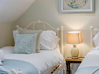 7 Bed in Waterhouses 81529 - 1