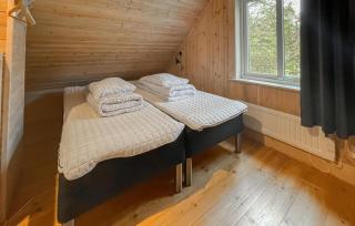 Gorgeous Home In Våxtorp - 7