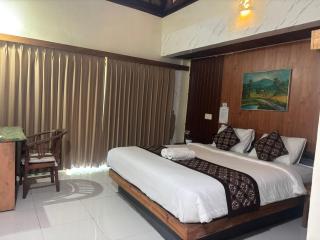 Pomelo Guest House - 2
