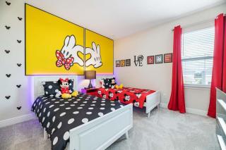 Sophisticated 7 Bdrm Villa with Home Theater at Encore - 9