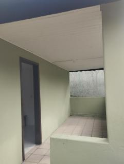 Casa inteira com pátio - 7