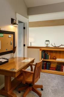 Brand New Rental Ohop Oasis! - 9