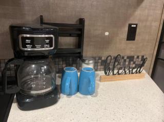 Blue Spring Hideaway - 8