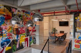 Factory Lofts Hotel - 2