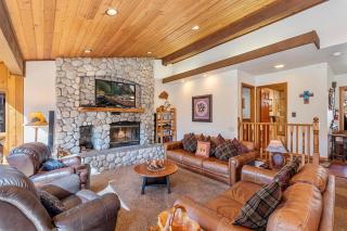 053 - Glass House on the Ridge - Big Bear Getaway - 7