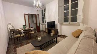 Appartamento nuovo in Via Buia nel cuore della città - 2