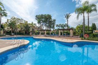 Puerto Banus Charming Apartment - 4