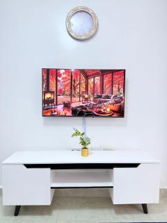 Cosy One Bedroom In Lumumba Drive - 5