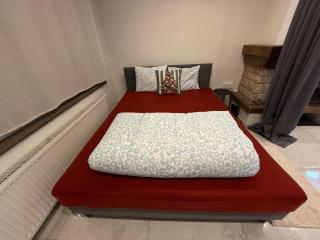 The Beautiful White Villa - 9