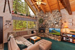 020 - Summit Haus - Big Bear Getaway - 2