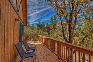 023 - Bearly Inn - Big Bear Getaway - 5