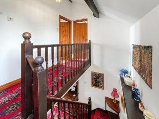 Henfaes Bach - Uk50268 - 9