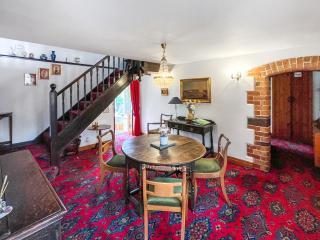 Henfaes Bach - Uk50268 - 3